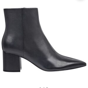 Marc Fisher JARLI POINTY ANKLE BOOTIE